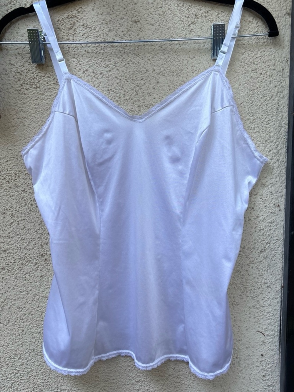 Women’s Vintage Vanity Fair White Lace-Trim Camisole Top
